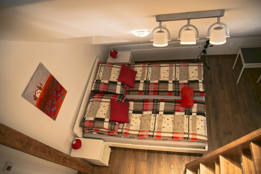 Apartament Przy Rynku オポーレ エクステリア 写真