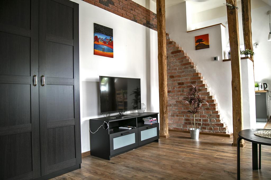 Apartament Przy Rynku オポーレ エクステリア 写真