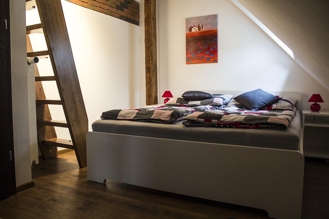 Apartament Przy Rynku オポーレ エクステリア 写真