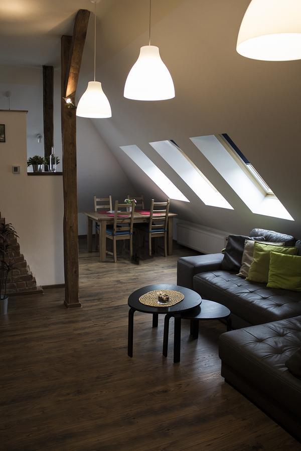 Apartament Przy Rynku オポーレ エクステリア 写真