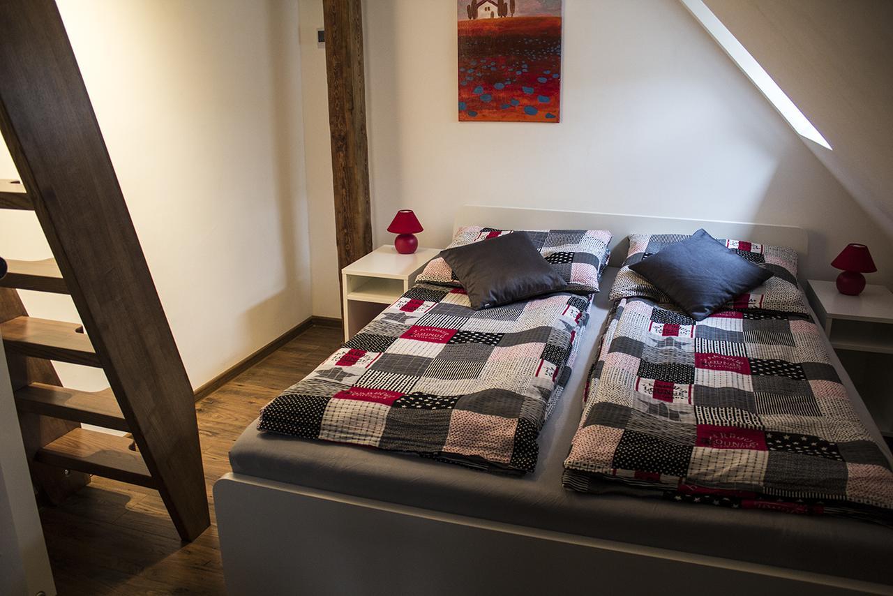 Apartament Przy Rynku オポーレ エクステリア 写真