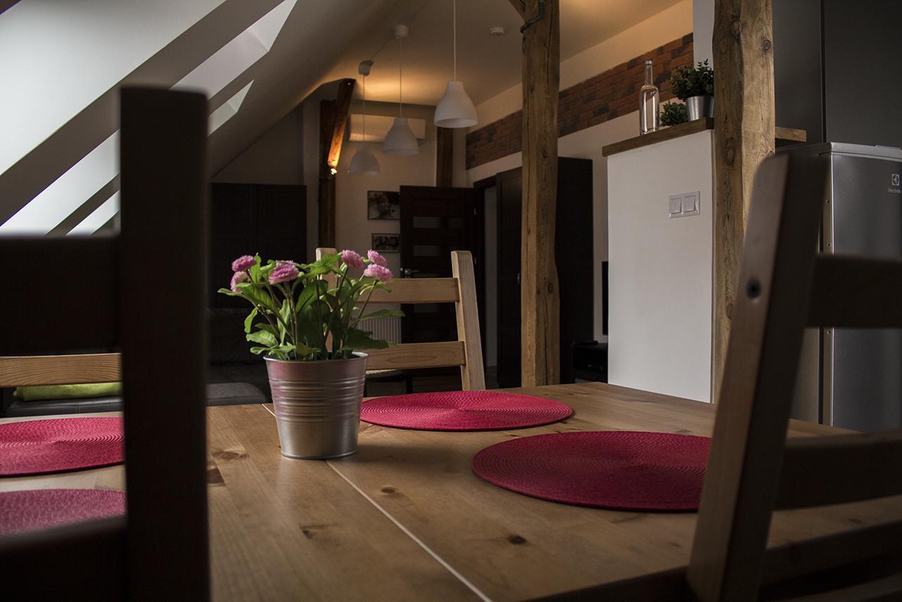 Apartament Przy Rynku オポーレ エクステリア 写真
